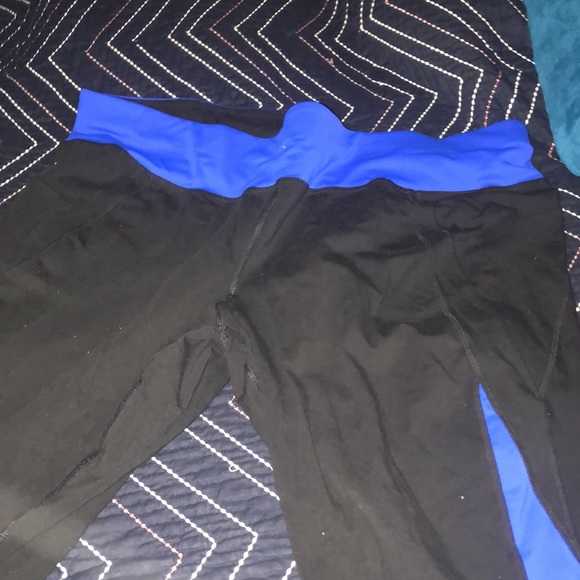 Size 26/28 Livi active leggings - Picture 2 of 4